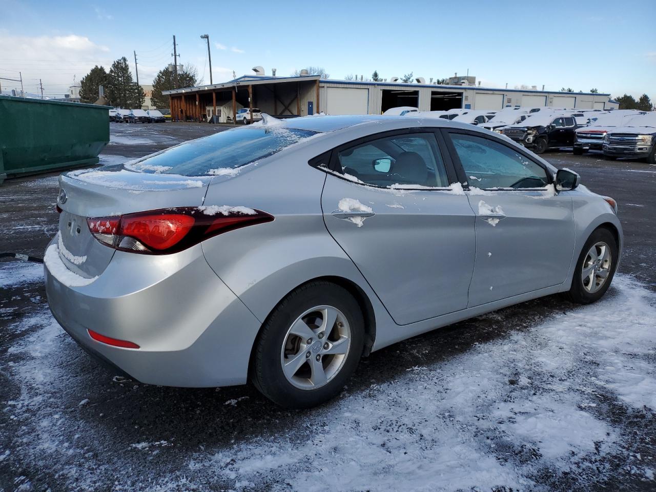 VIN KMHDH4AE5FU323100 2015 HYUNDAI ELANTRA no.3