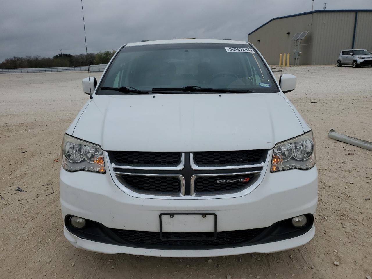 VIN 2C4RDGCG7GR266421 2016 DODGE CARAVAN no.5