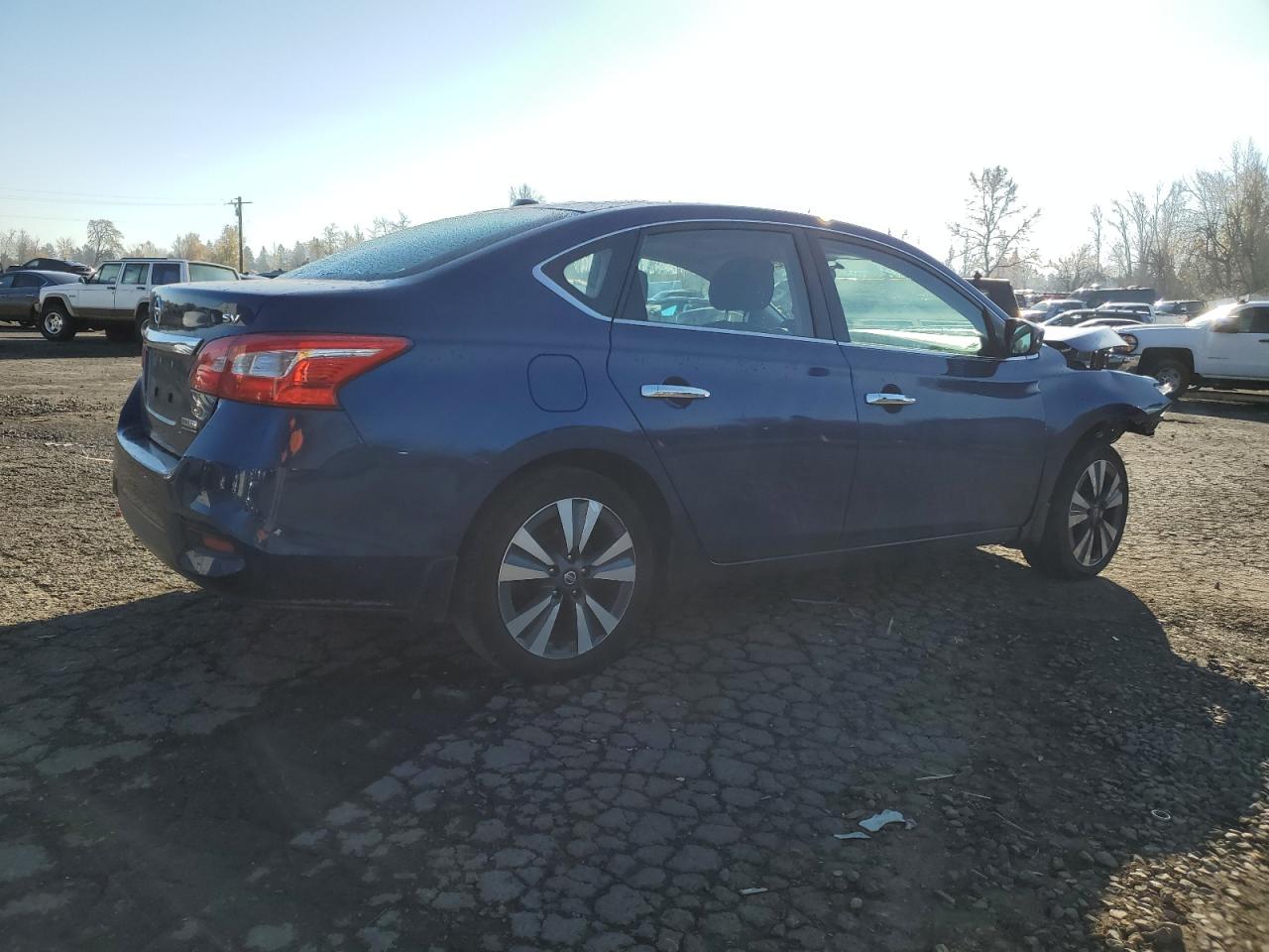 2019 Nissan Sentra - Image 3