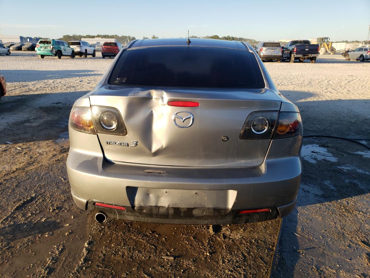 2006 Mazda 3 - Image 6