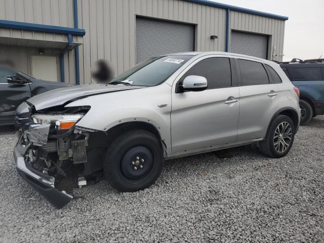  MITSUBISHI OUTLANDER 2019 Srebrny