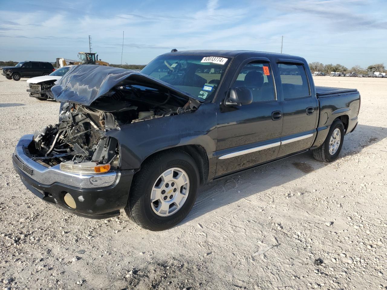 2005 GMC Sierra - Image 1