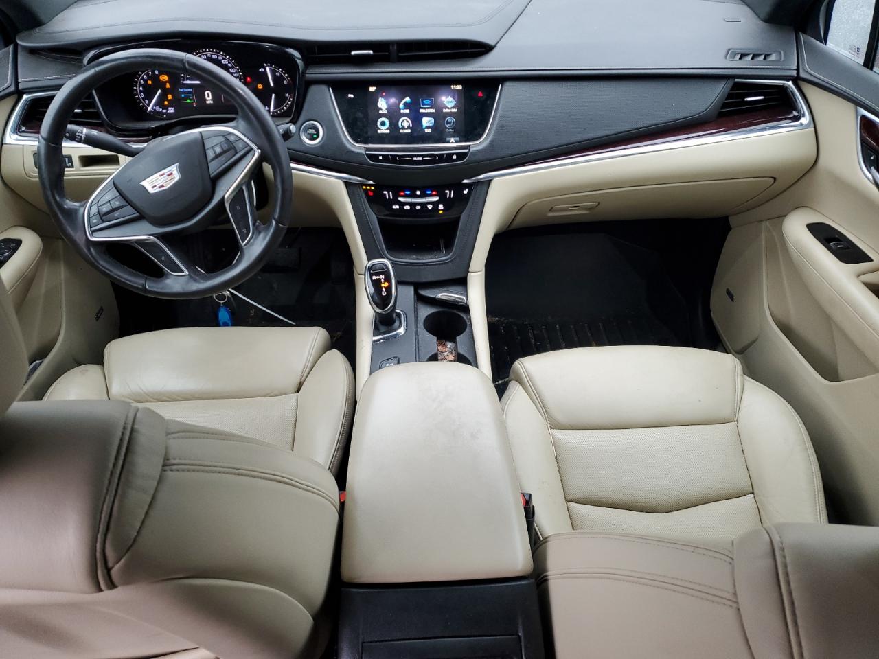 2017 Cadillac XT5 - Image 8