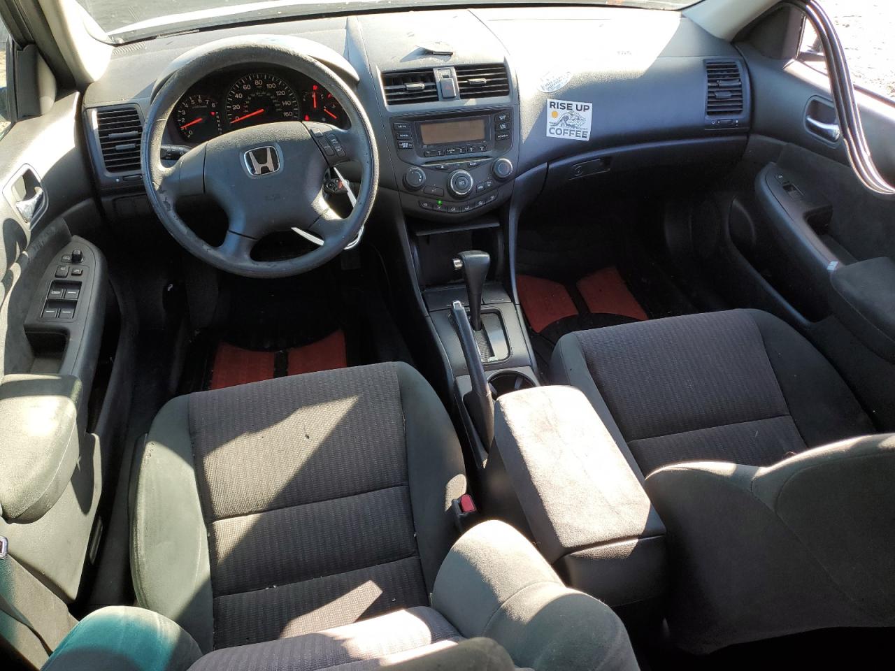 2005 Honda Accord - Image 8