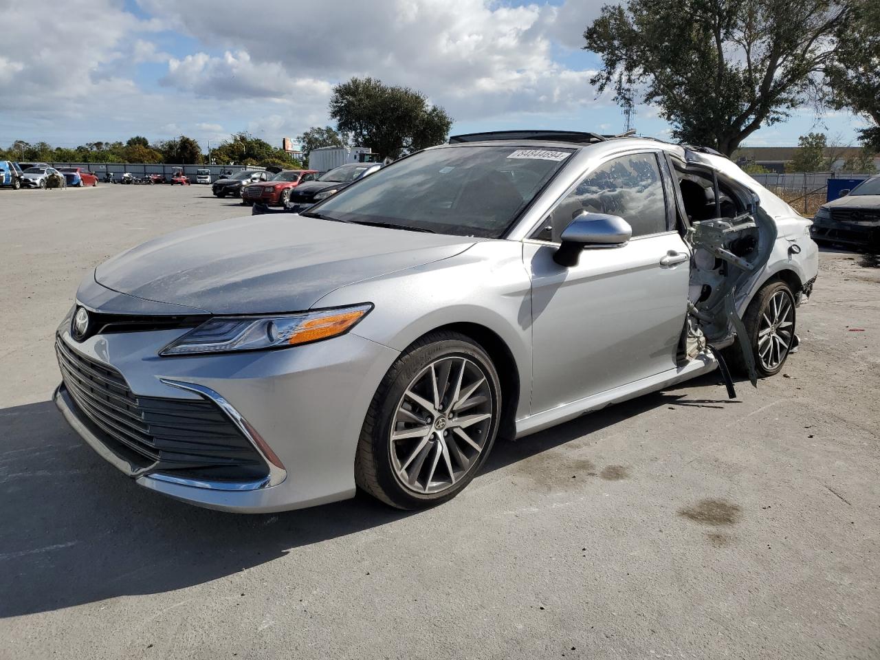 2023 TOYOTA CAMRY