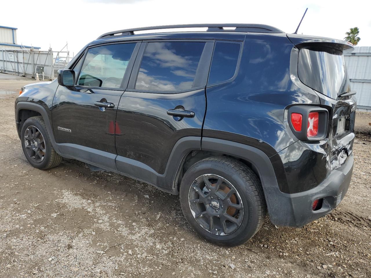 2020 Jeep Renegade - Image 2