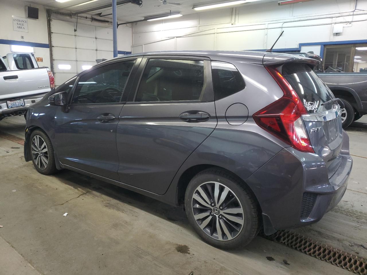 VIN 3HGGK5H86FM731734 2015 HONDA FIT no.2