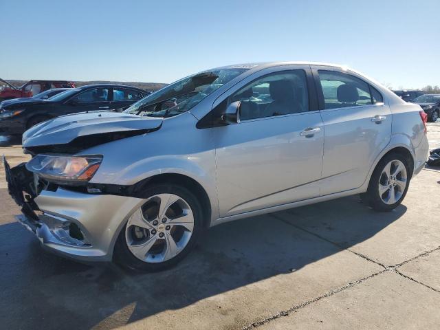  CHEVROLET SONIC 2017 Srebrny