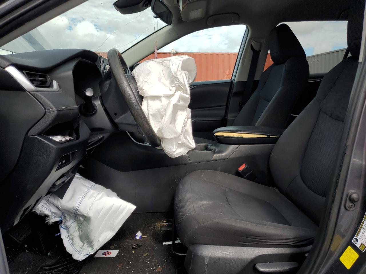 2019 Toyota RAV 4 - Image 7
