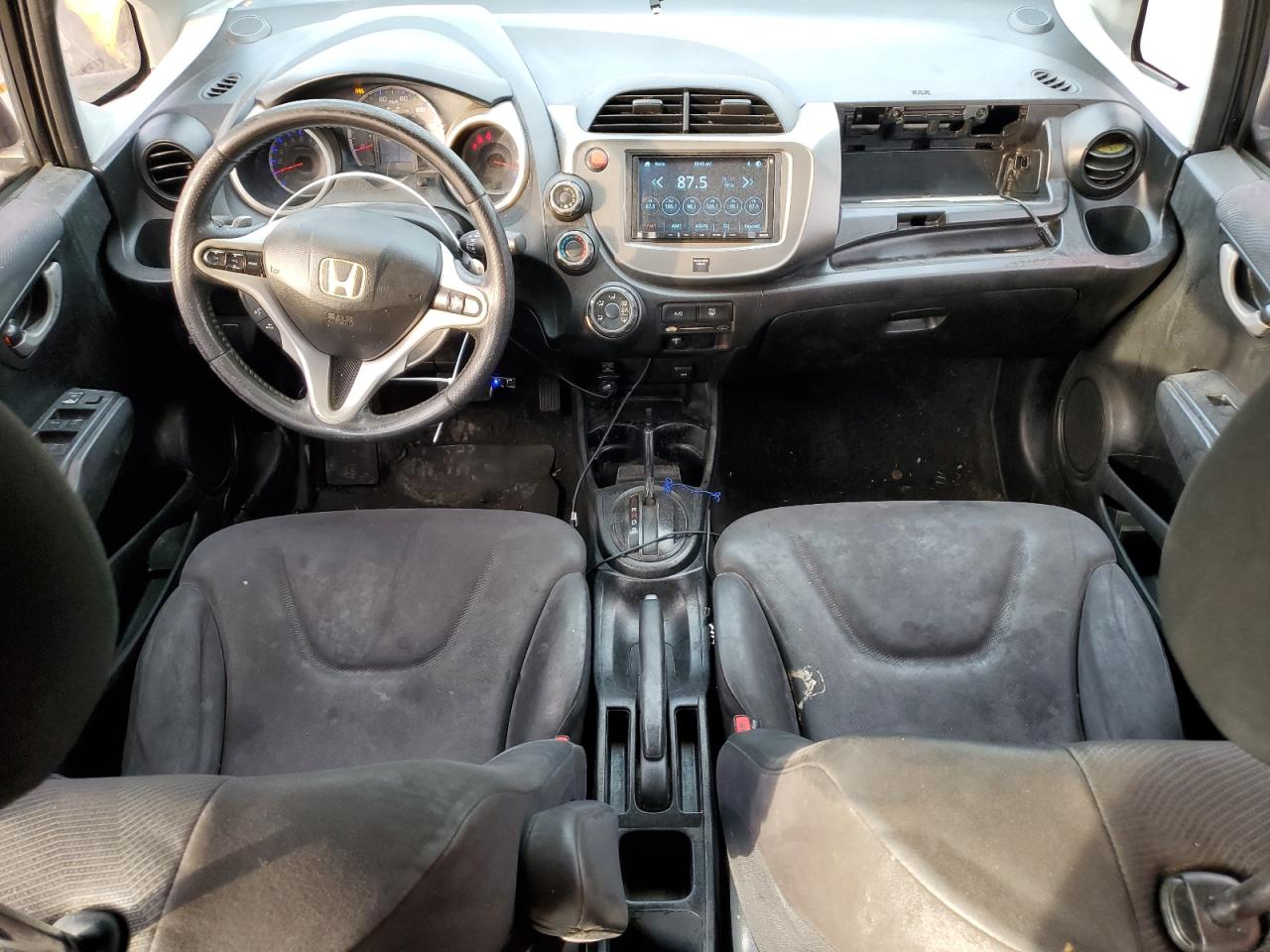 2010 Honda Fit - Image 8
