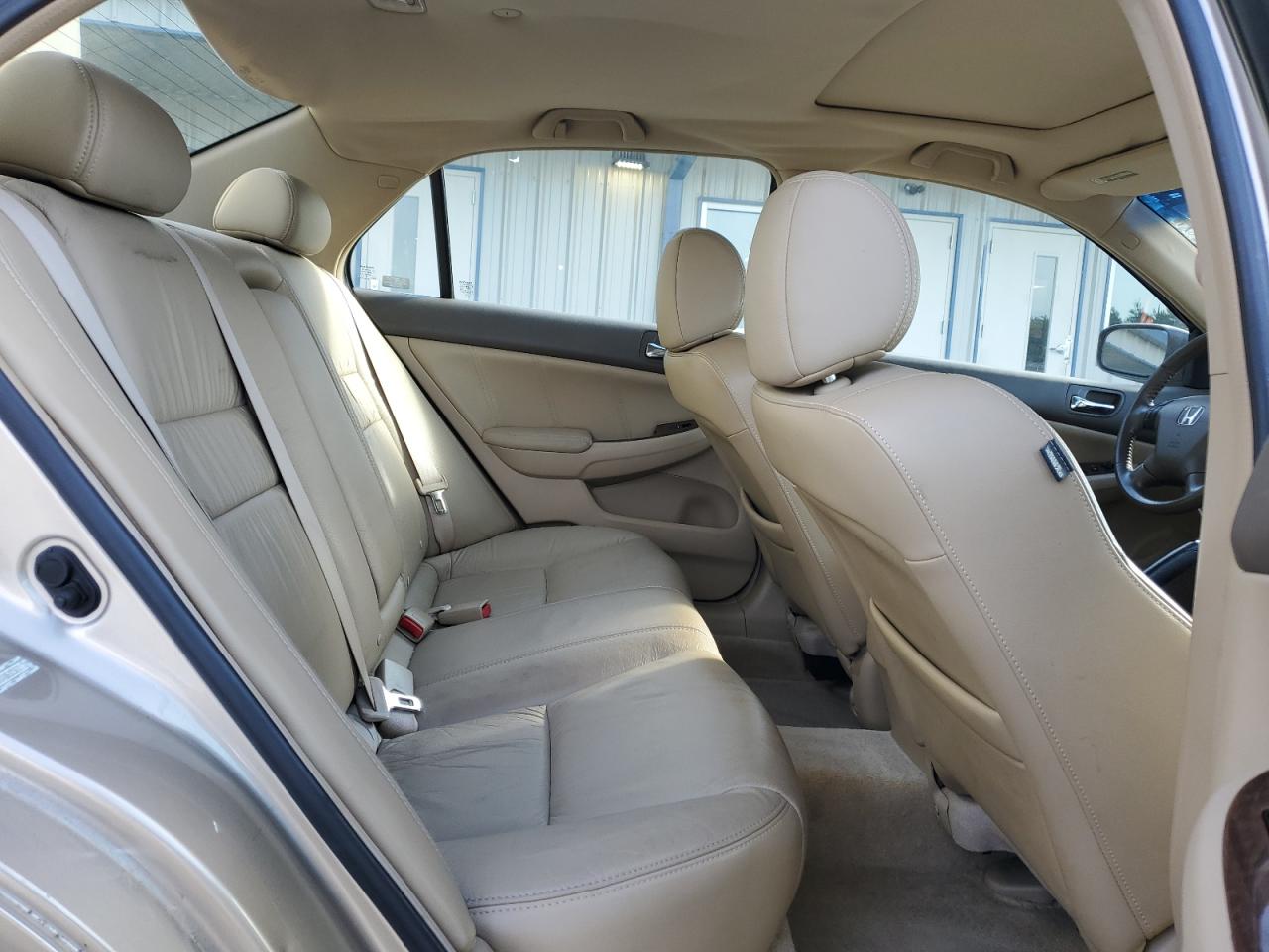 2006 Honda Accord - Image 10
