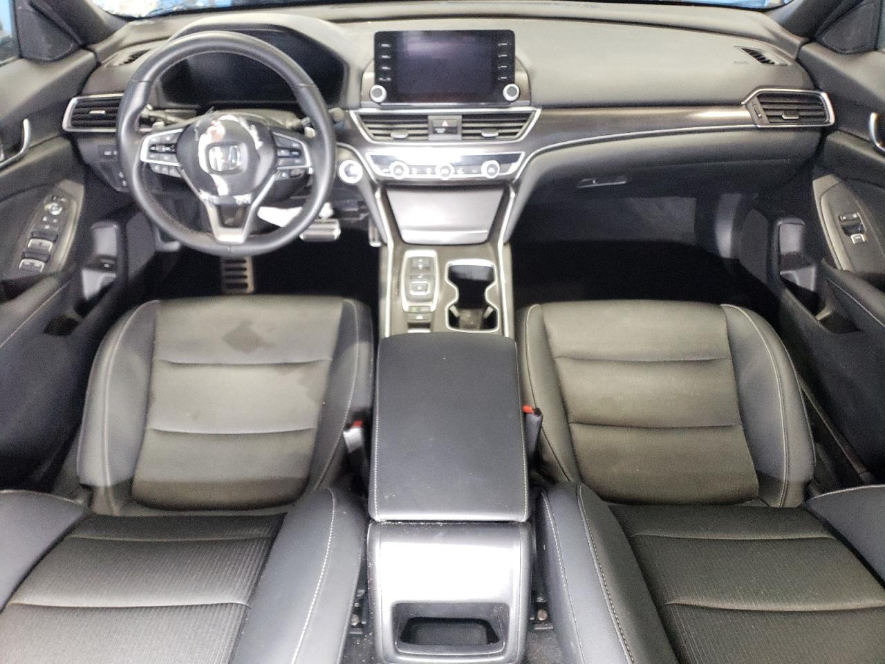 2022 Honda Accord - Image 8
