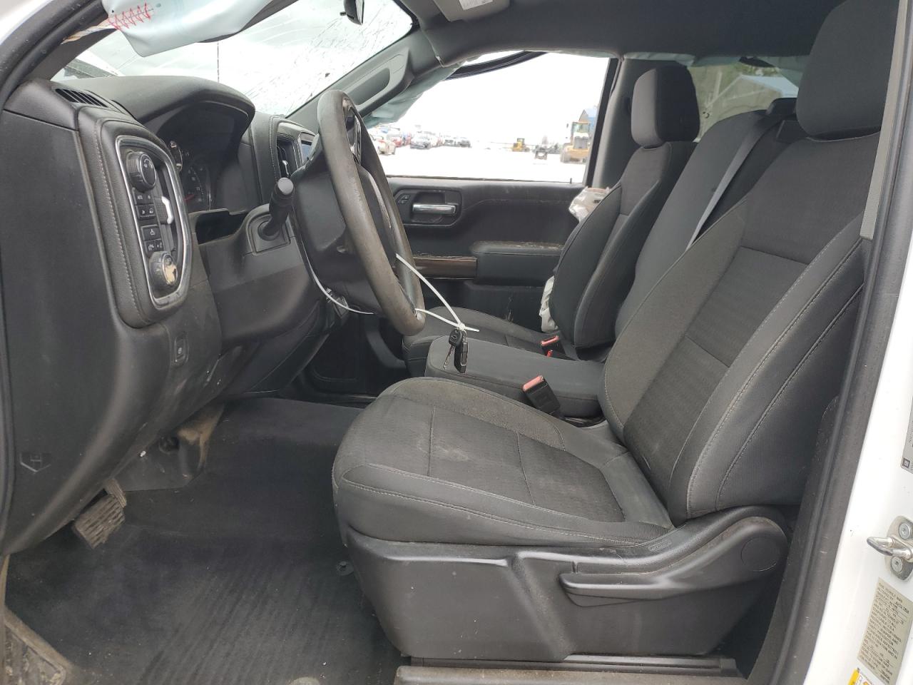 2019 Chevrolet Silverado - Image 7