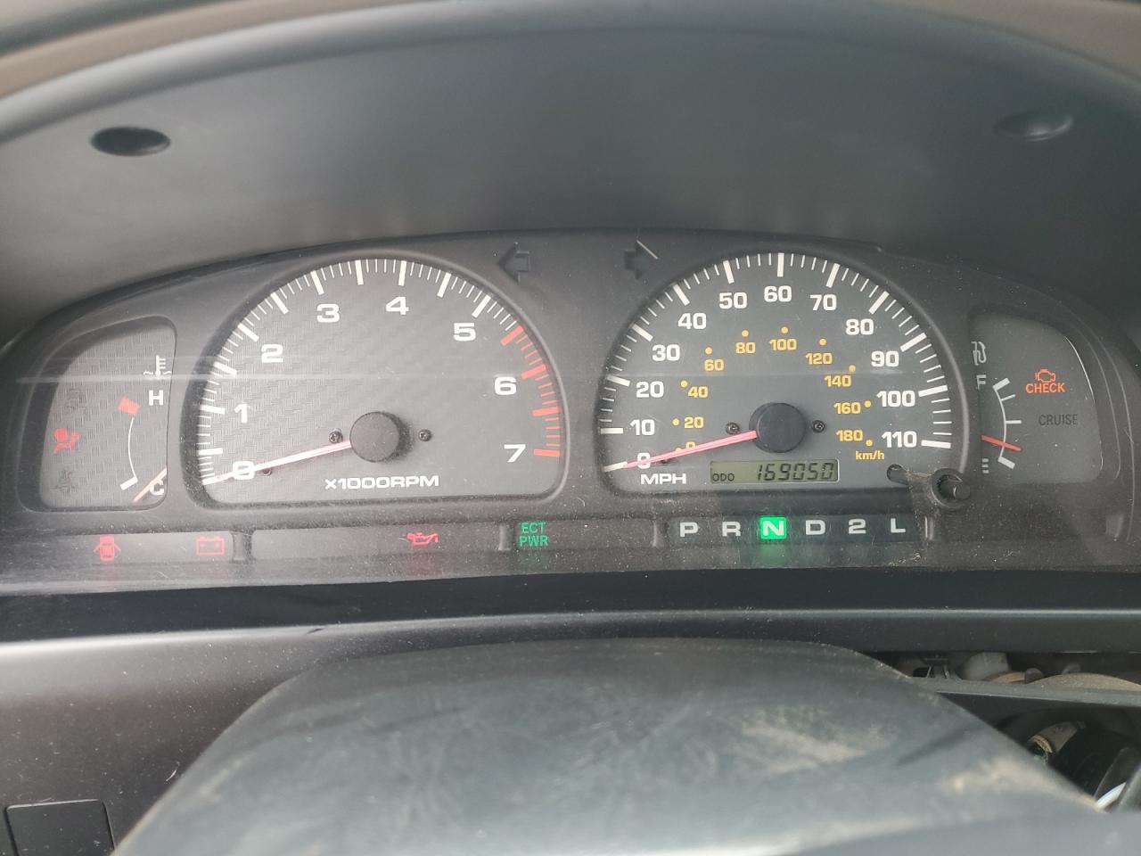 2002 Toyota 4Runner - Image 9