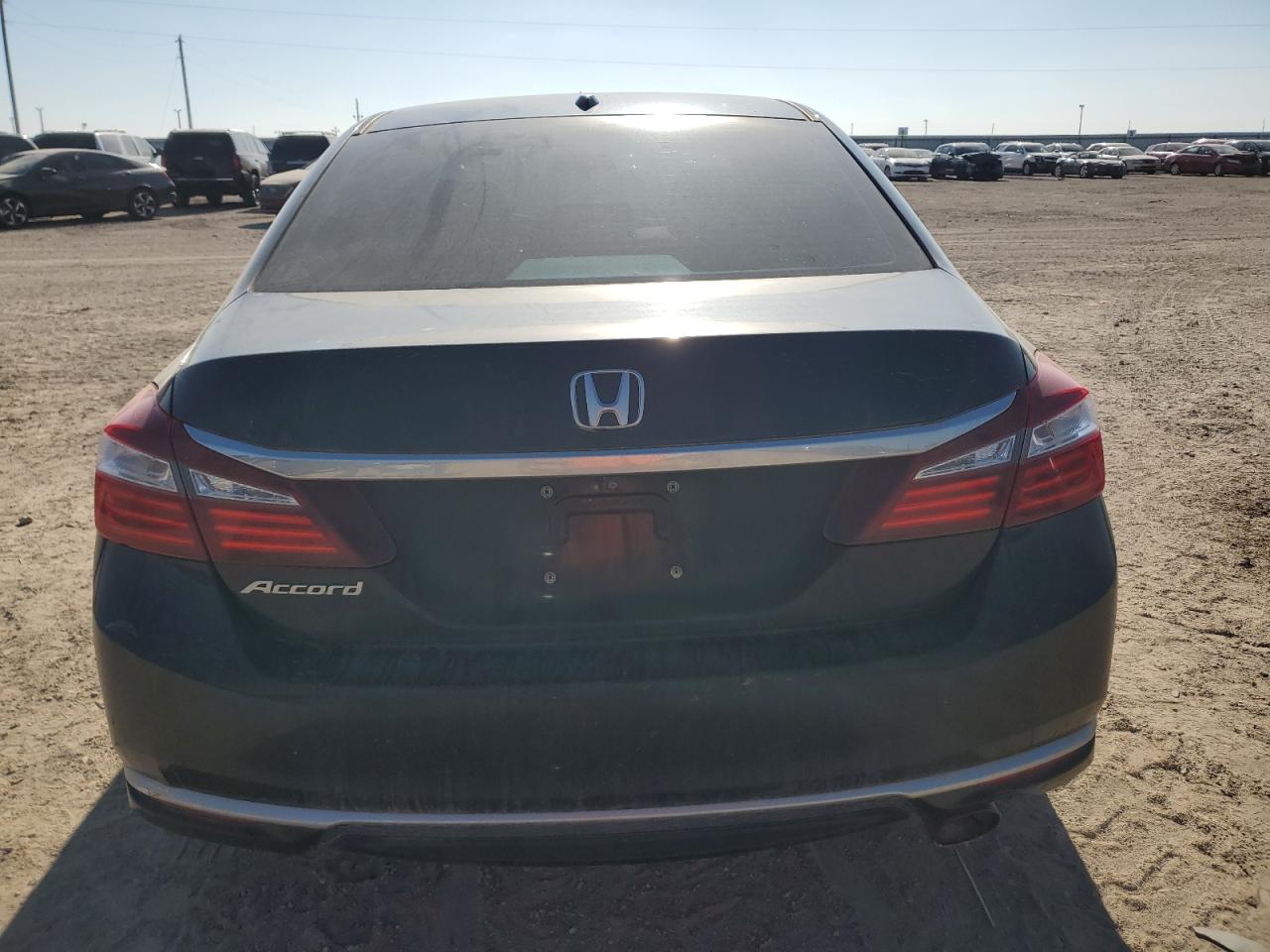 2016 Honda Accord - Image 6
