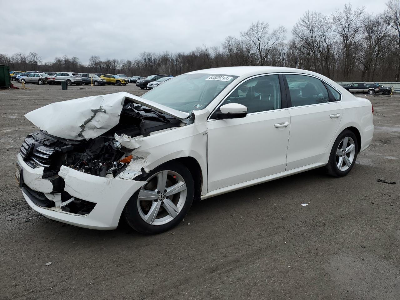 2014 Volkswagen Passat S продається в Ellwood City, PA - Front End