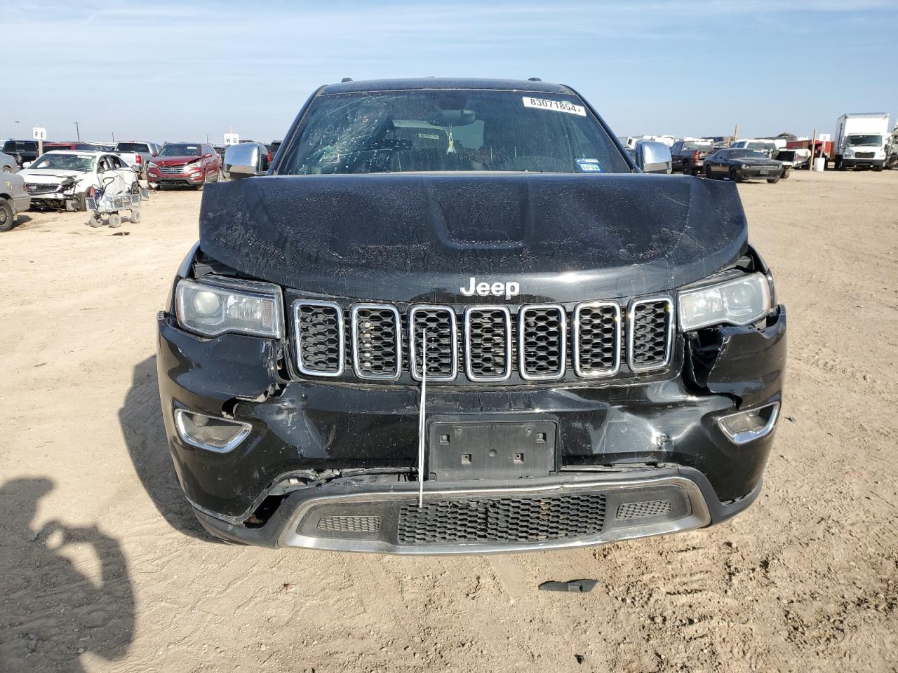 2017 Jeep Grand Cherokee - Image 5