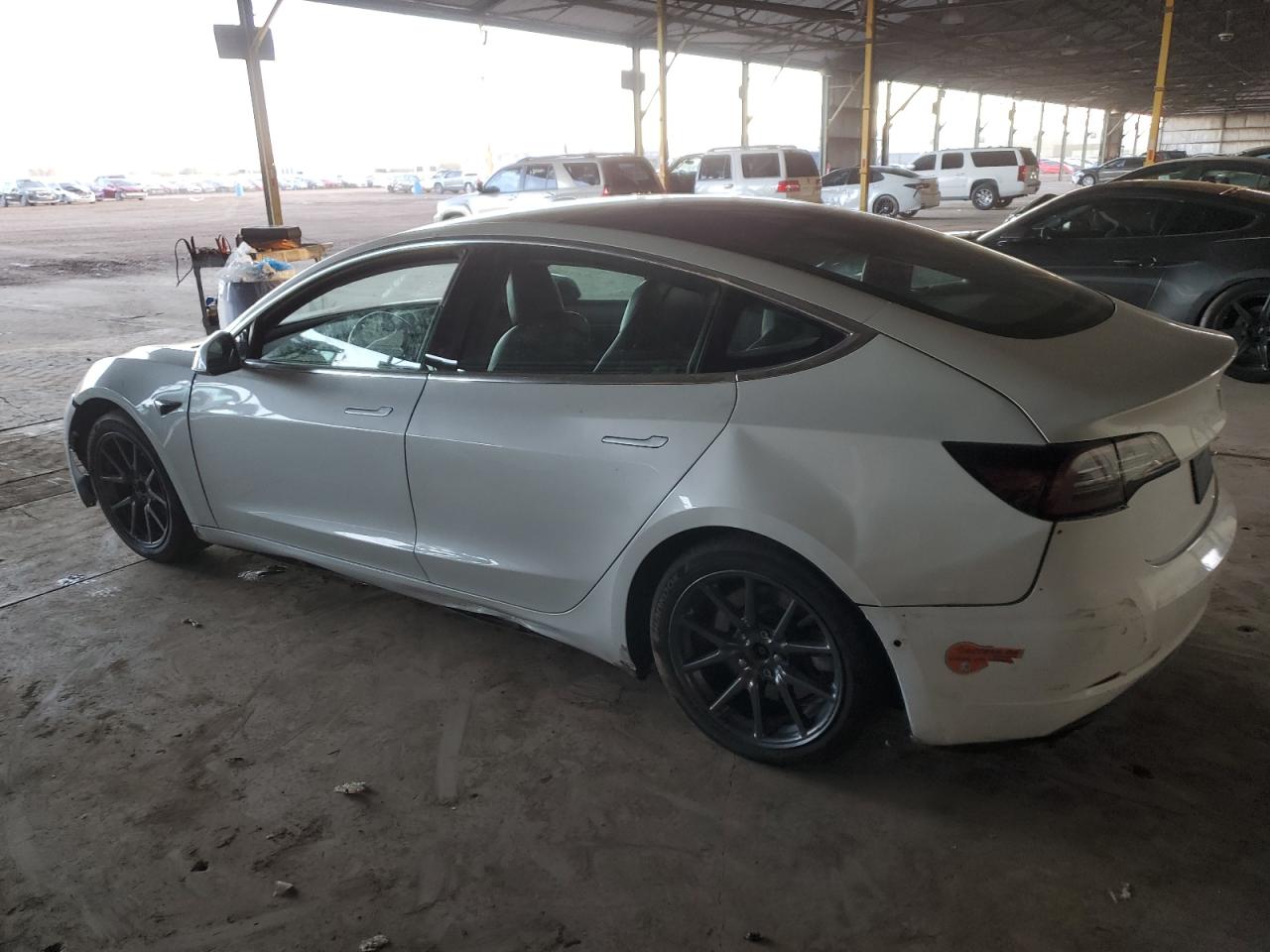 5YJ3E1EA3KF425125 2019 TESLA MODEL 3 - Image 2