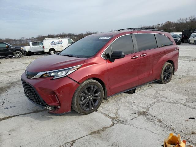 2022 Toyota Sienna Xse