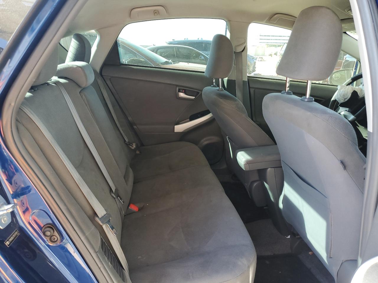 2011 Toyota Prius - Image 10