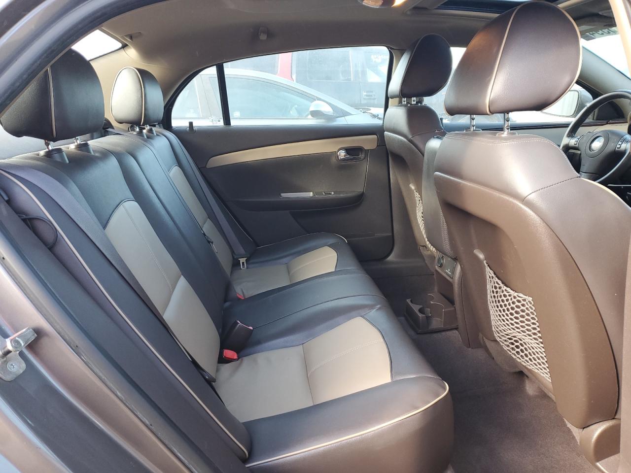 2011 Chevrolet Malibu - Image 10