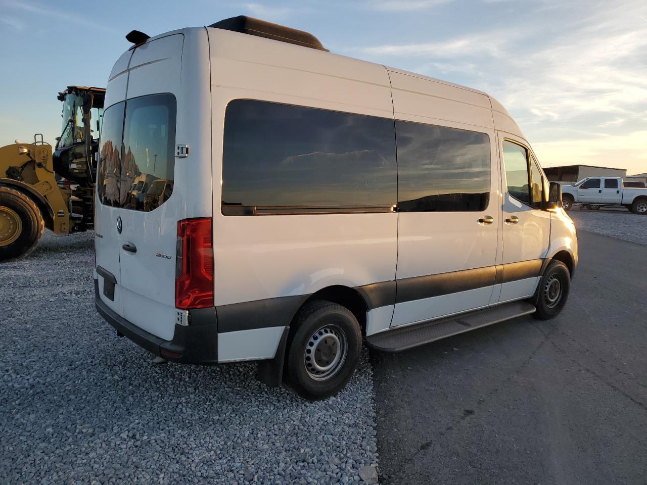 VIN WDZPF0CD9KP101513 2019 MERCEDES-BENZ SPRINTER no.3