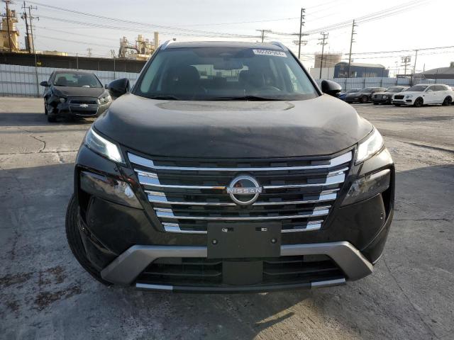  NISSAN ROGUE 2024 Czarny
