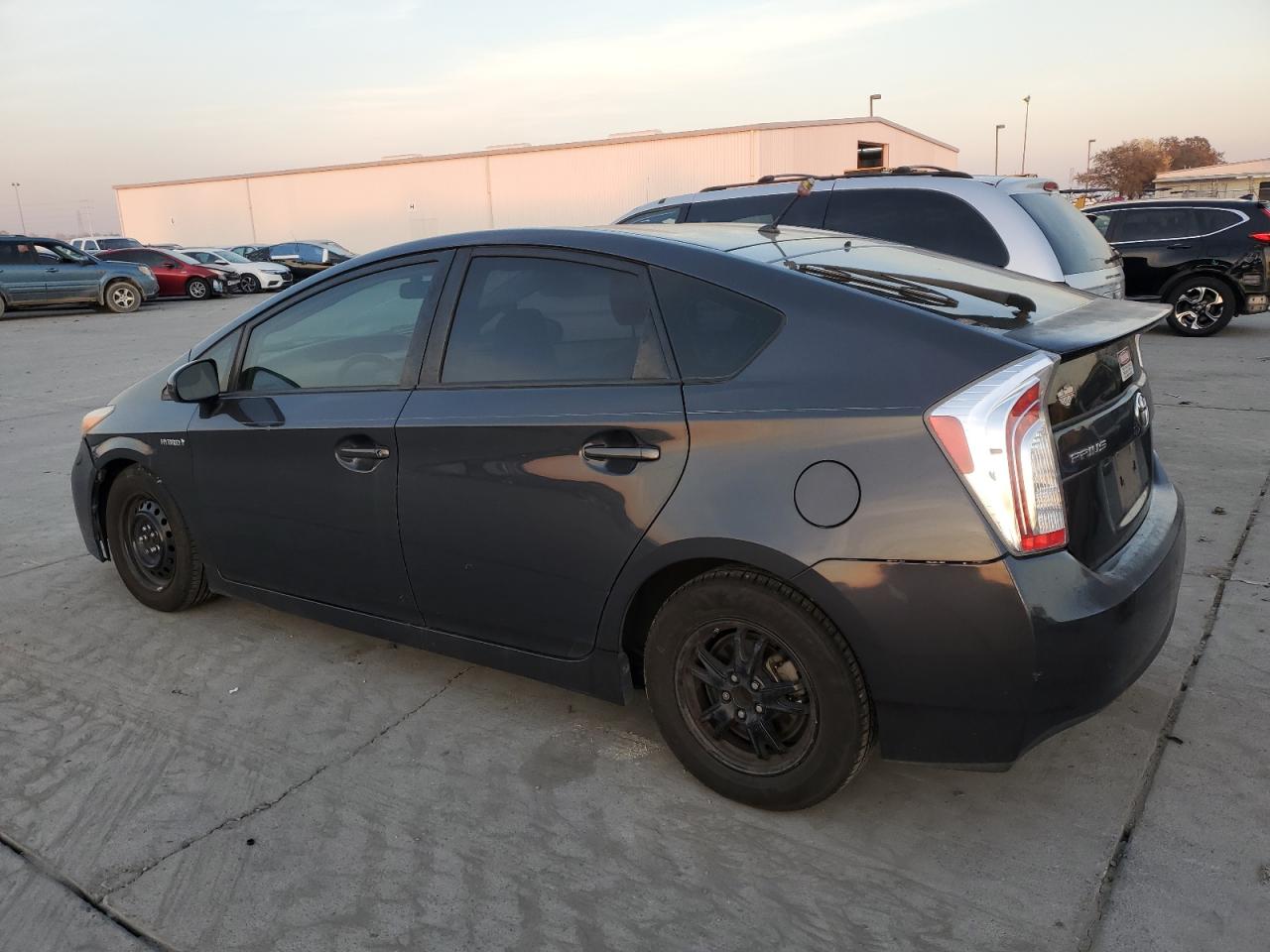 VIN JTDKN3DU8F0435270 2015 TOYOTA PRIUS no.2