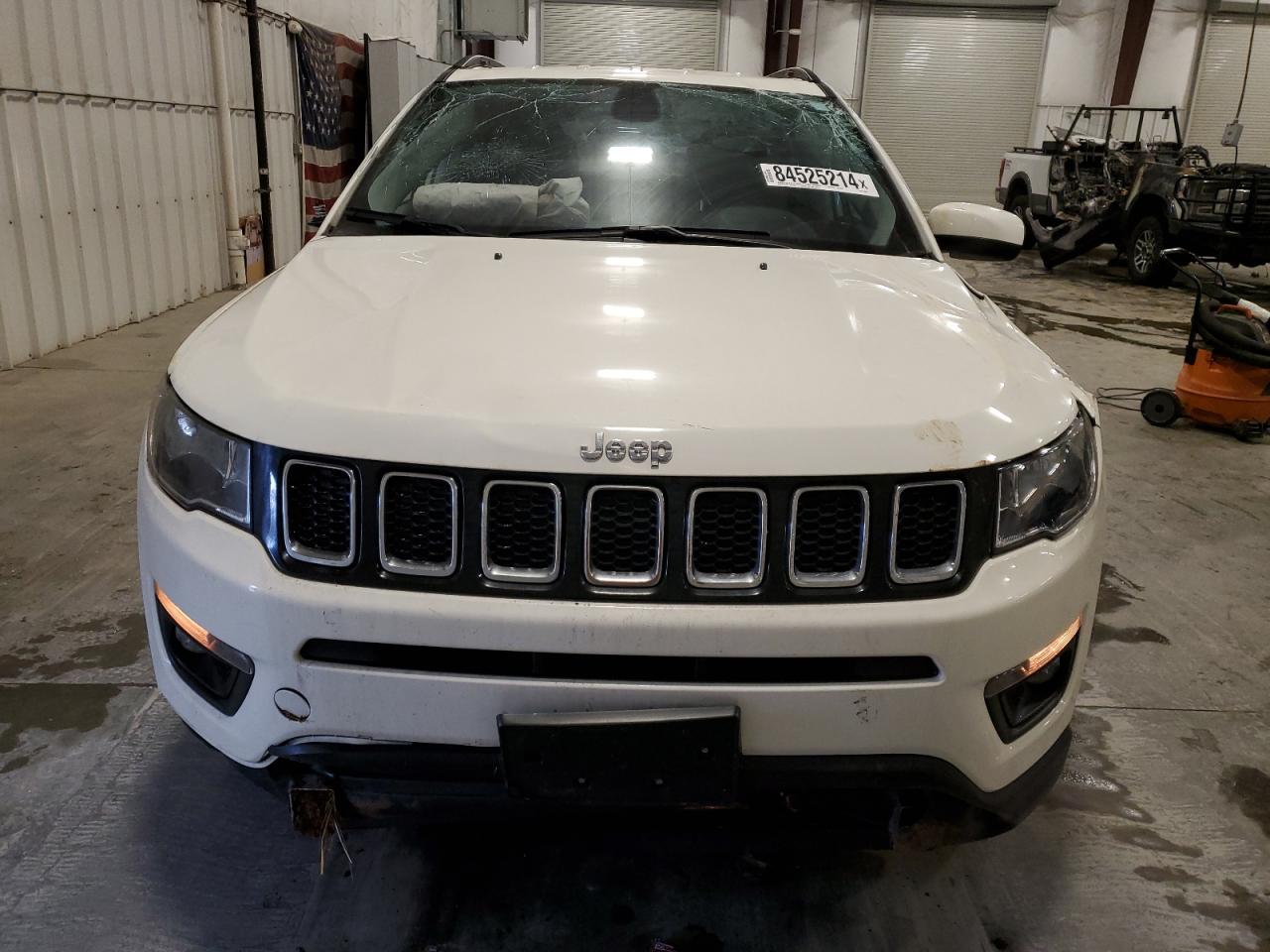 2020 Jeep Compass - Image 5