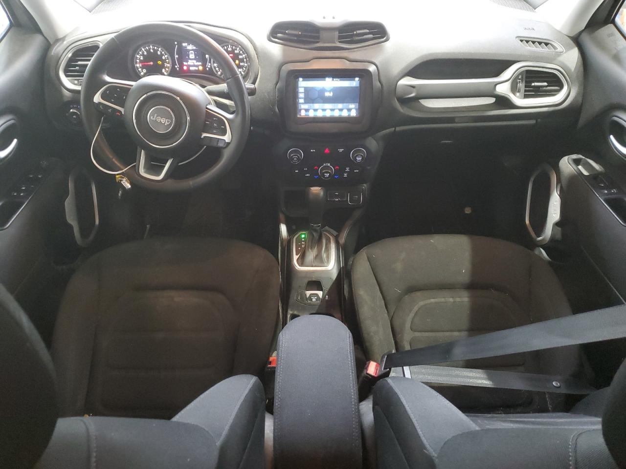 2020 Jeep Renegade - Image 8