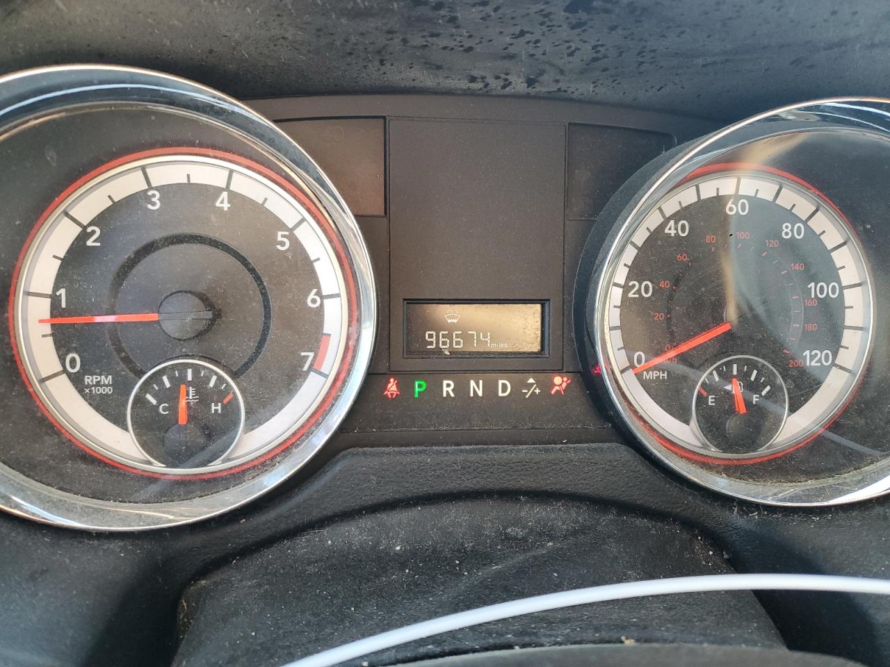 2019 Dodge Caravan - Image 9