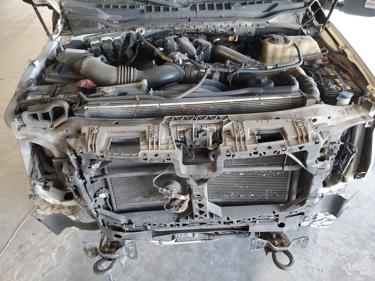 2017 Ford F350 - Image 11