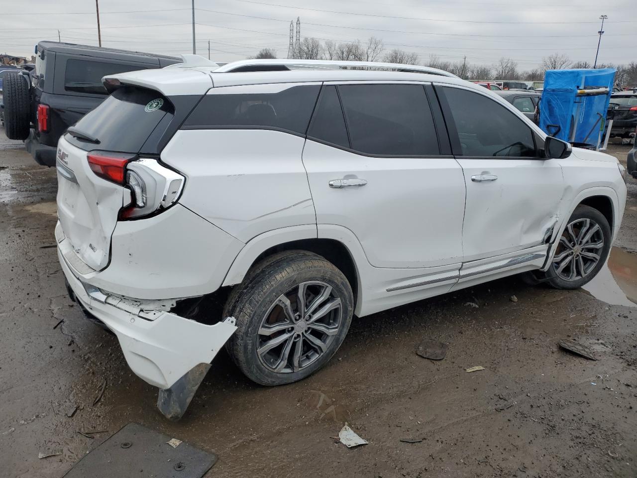 2019 GMC Terrain - Image 3