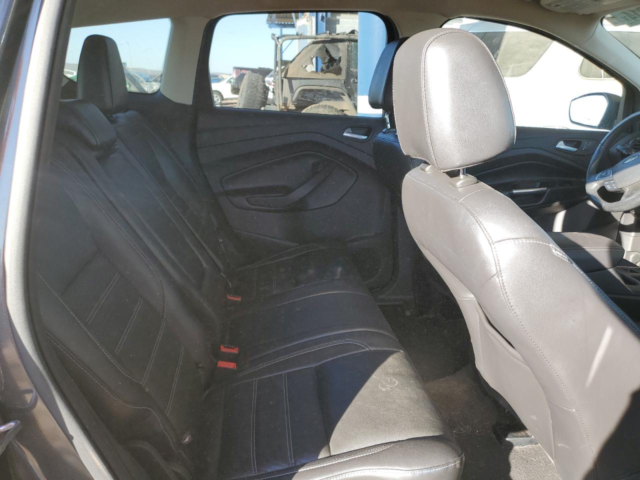 2017 Ford Escape - Image 11
