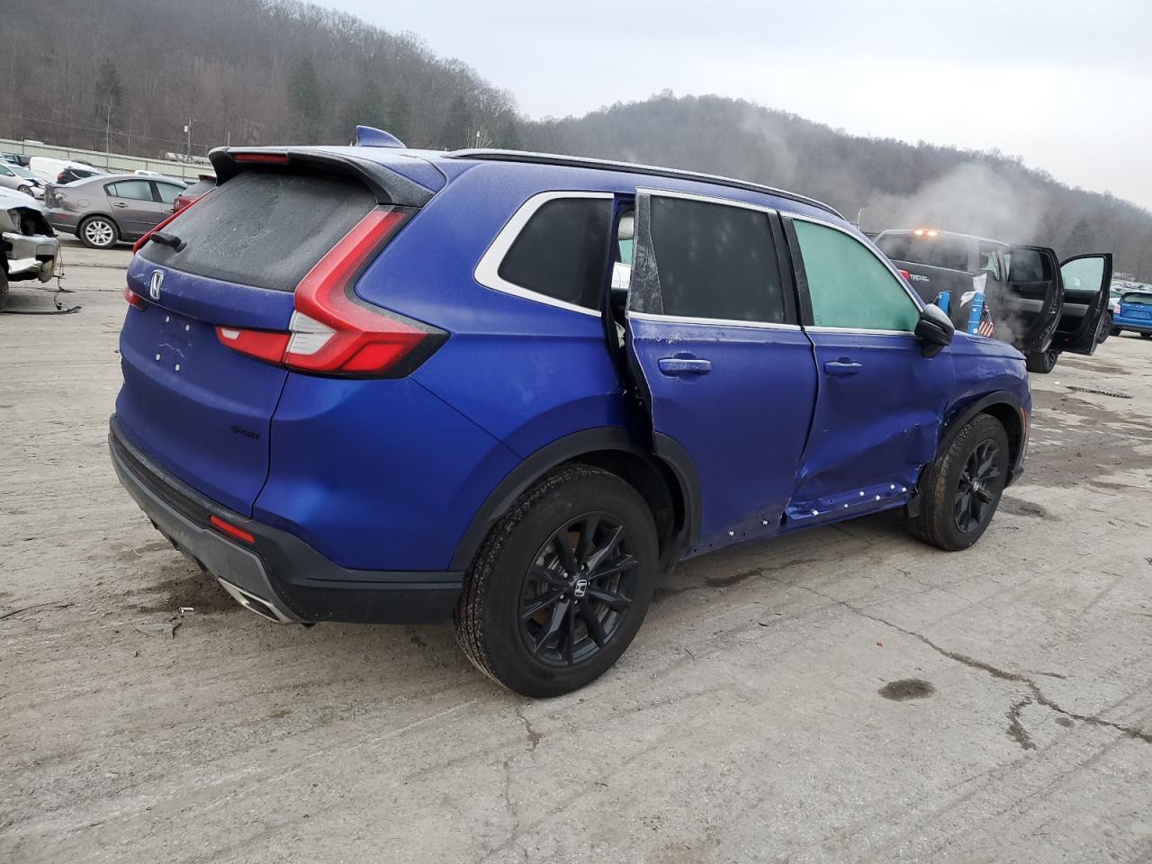 2024 Honda CR-V - Image 3