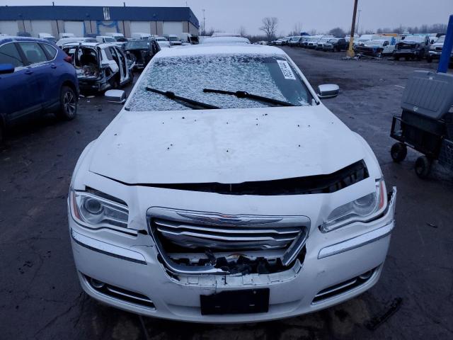 Sedans CHRYSLER 300 2012 White