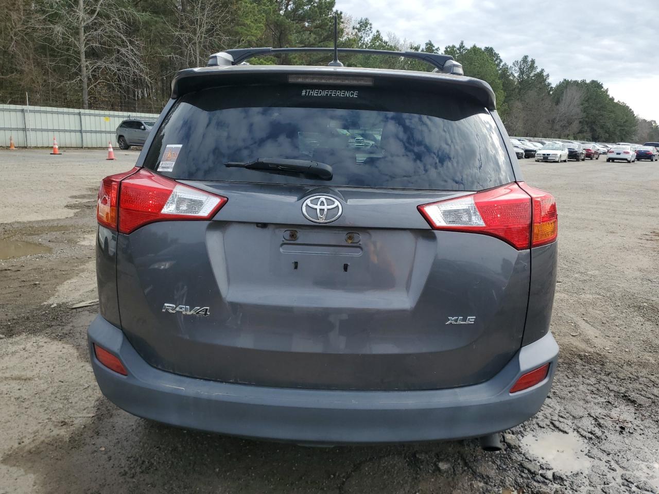2014 Toyota RAV 4 - Image 6