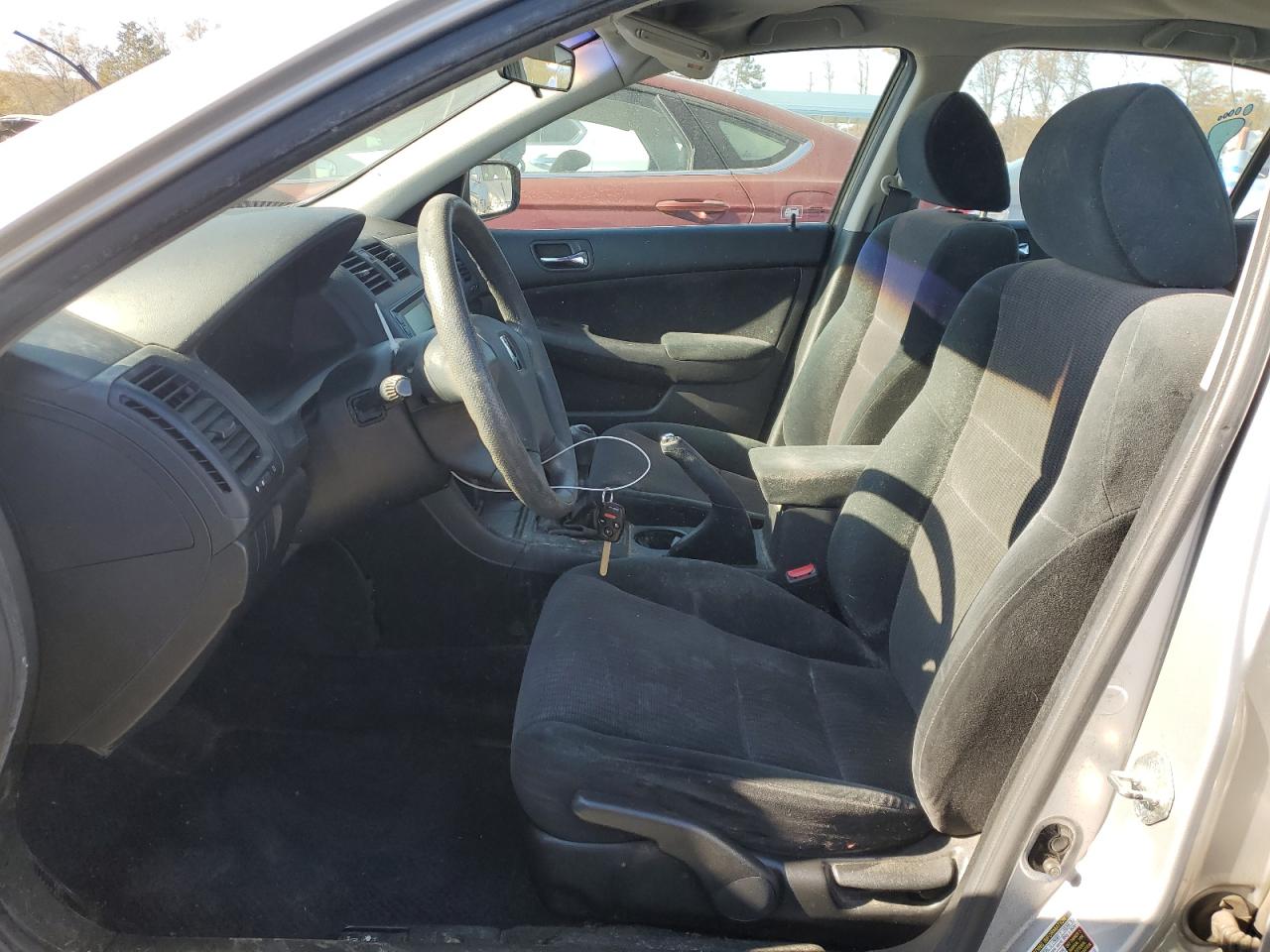 2004 Honda Accord - Image 7