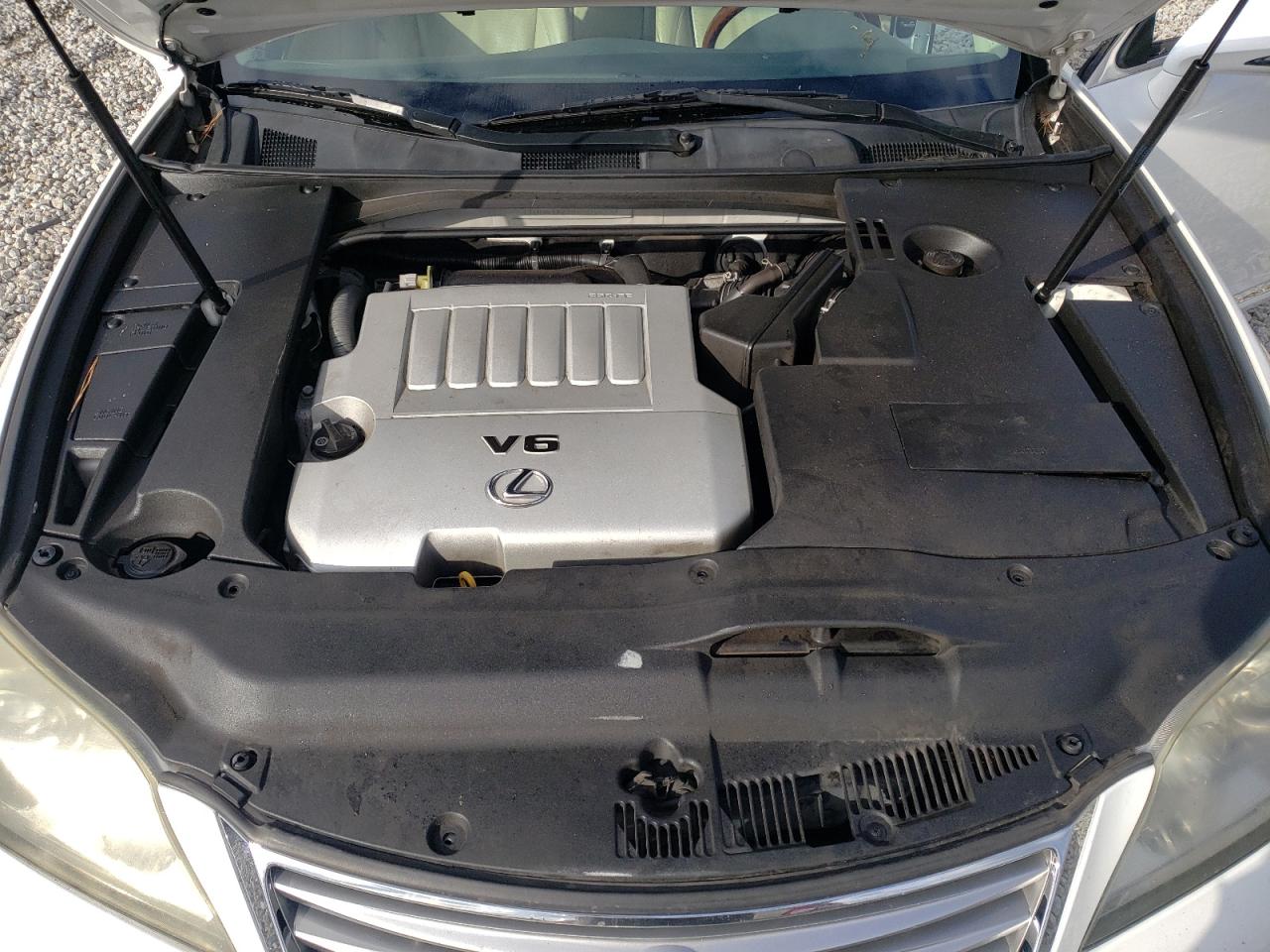 2011 Lexus ES - Image 11
