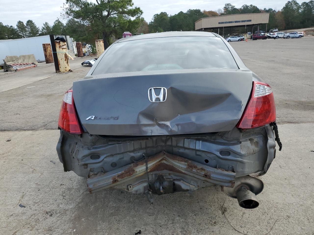 2010 Honda Accord Lx VIN: 1HGCS1B30AA019584 Lot: 84013024