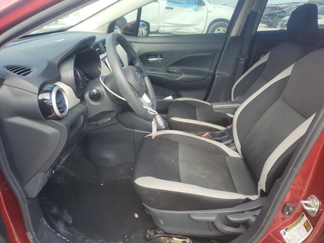 2020 Nissan Versa - Image 7