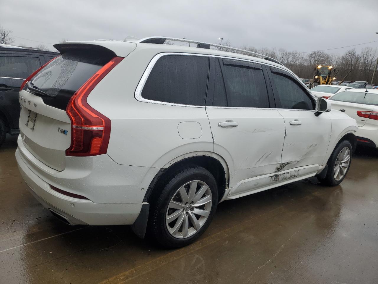 2016 Volvo XC90 - Image 3