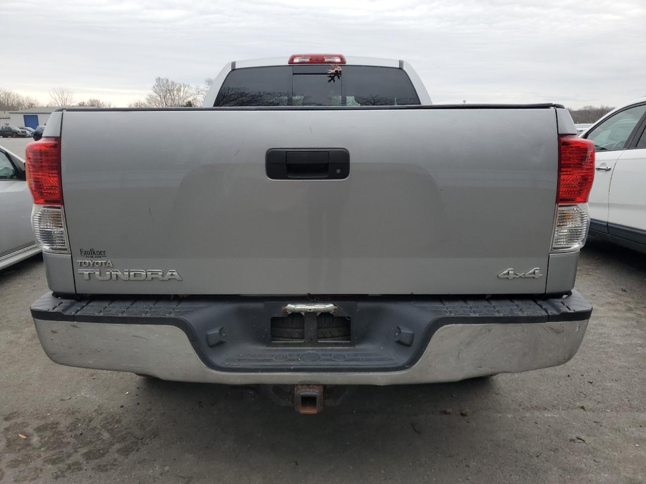 2010 Toyota Tundra - Image 6
