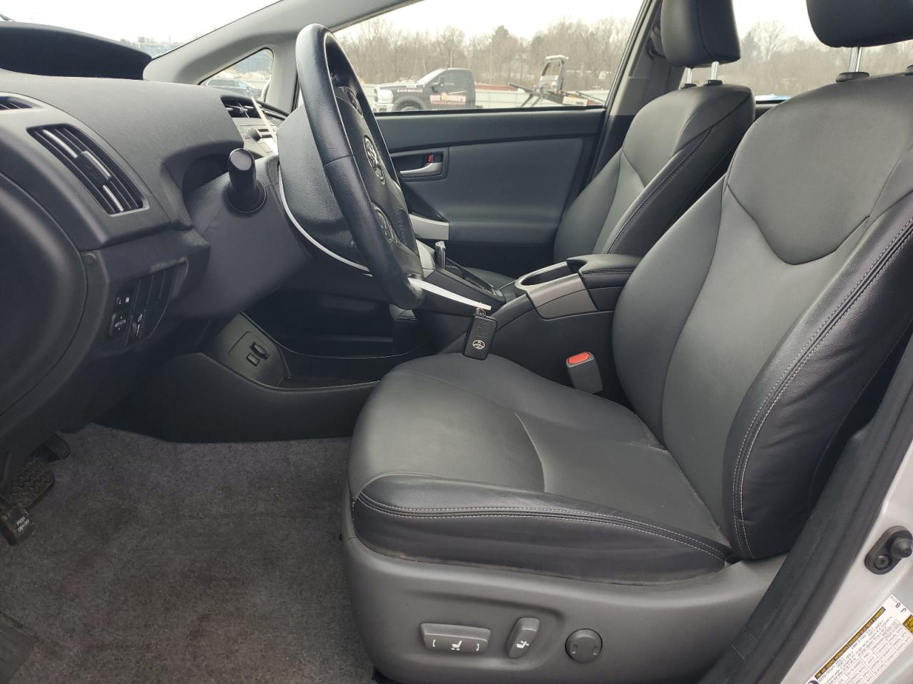 2015 Toyota Prius - Image 7