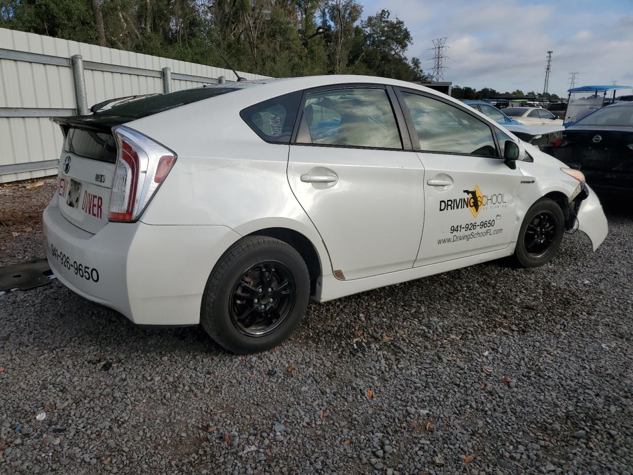 VIN JTDKN3DU9F0454958 2015 TOYOTA PRIUS no.3