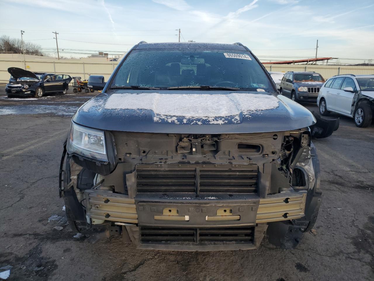 VIN 1FM5K8D83HGC88268 2017 FORD EXPLORER no.5