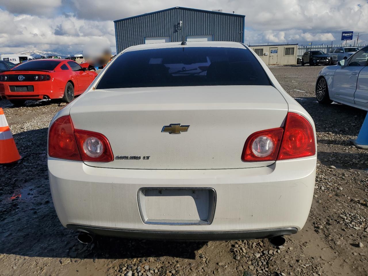 2011 Chevrolet Malibu - Image 6
