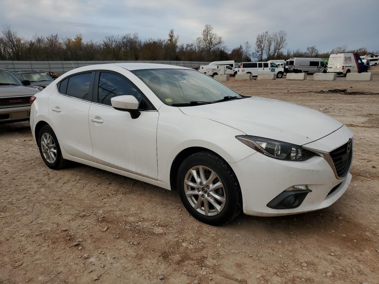 VIN 3MZBM1V78FM236701 2015 MAZDA 3 no.4