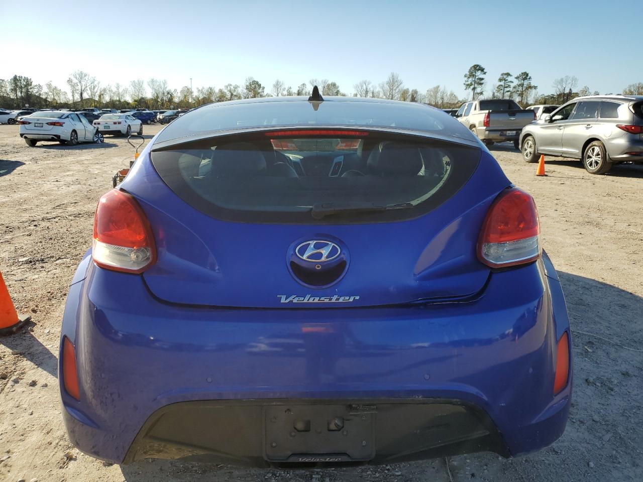 2014 Hyundai Veloster VIN: KMHTC6AD5EU188986 Lot: 87112364