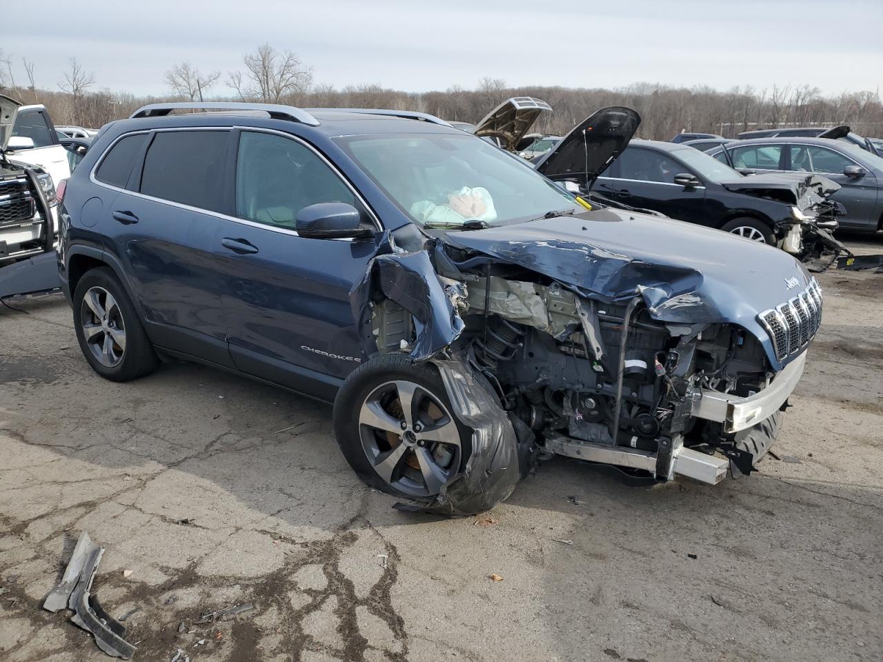2019 Jeep Grand Cherokee - Image 4